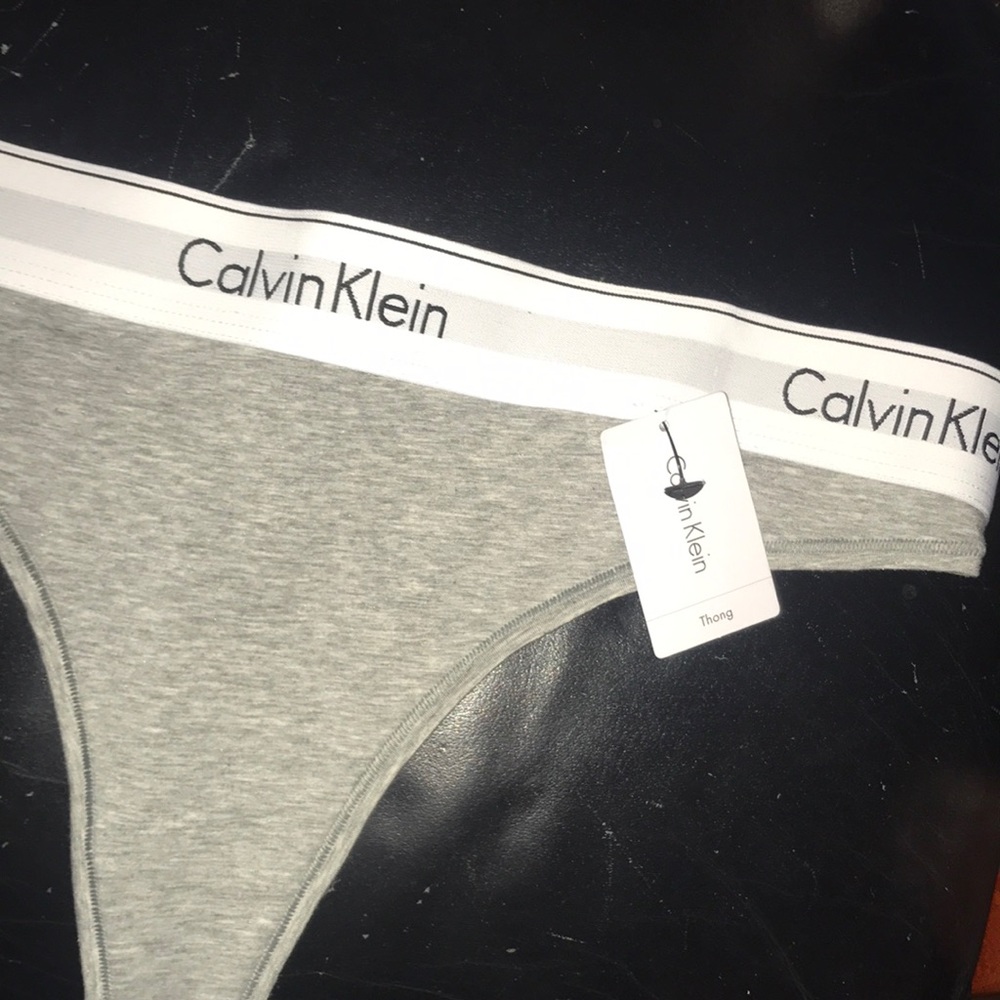 Calvin Klein thong panty - XL brand new!!!